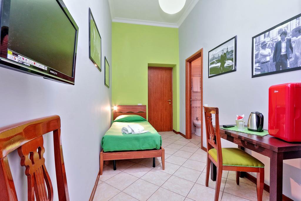 Lucky Home Rooms Rome Bagian luar foto